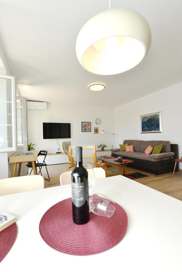 Apartman Junona - Poluotok Na Dlanu Zara Esterno foto