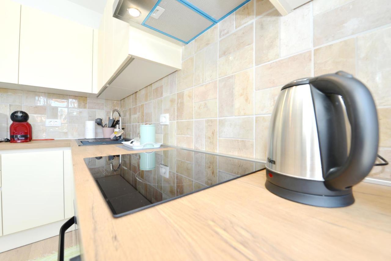 Apartman Junona - Poluotok Na Dlanu Zara Esterno foto