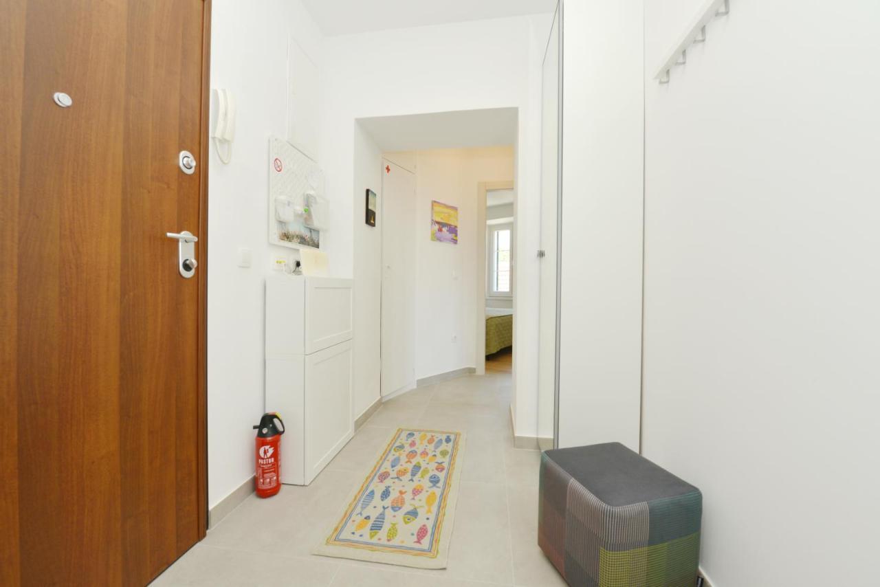 Apartman Junona - Poluotok Na Dlanu Zara Esterno foto